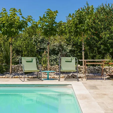 Escapades Oceanes Bed & Breakfast