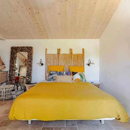 Bed & Breakfast Escapades Oceanes 3*