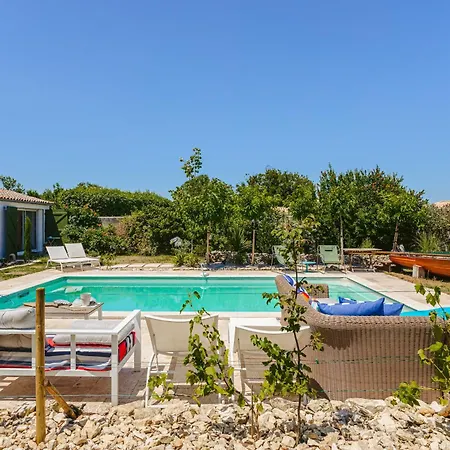 Escapades Oceanes לינה וארוחת בוקר Sainte-Marie-de-Ré